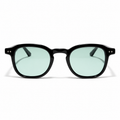 Virgilio C1 vue de face, forme aux angles arrondis, monture noire et verres vert clair